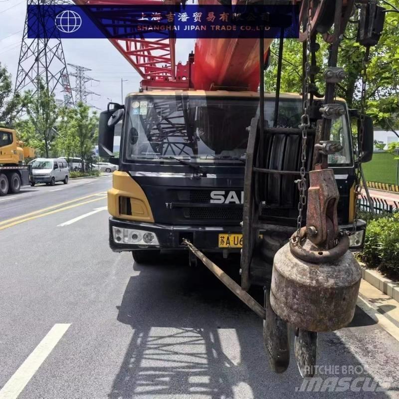 Sany STC800 Mobile and all terrain cranes