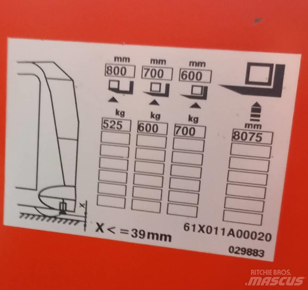 Linde K 011 Reach trucks