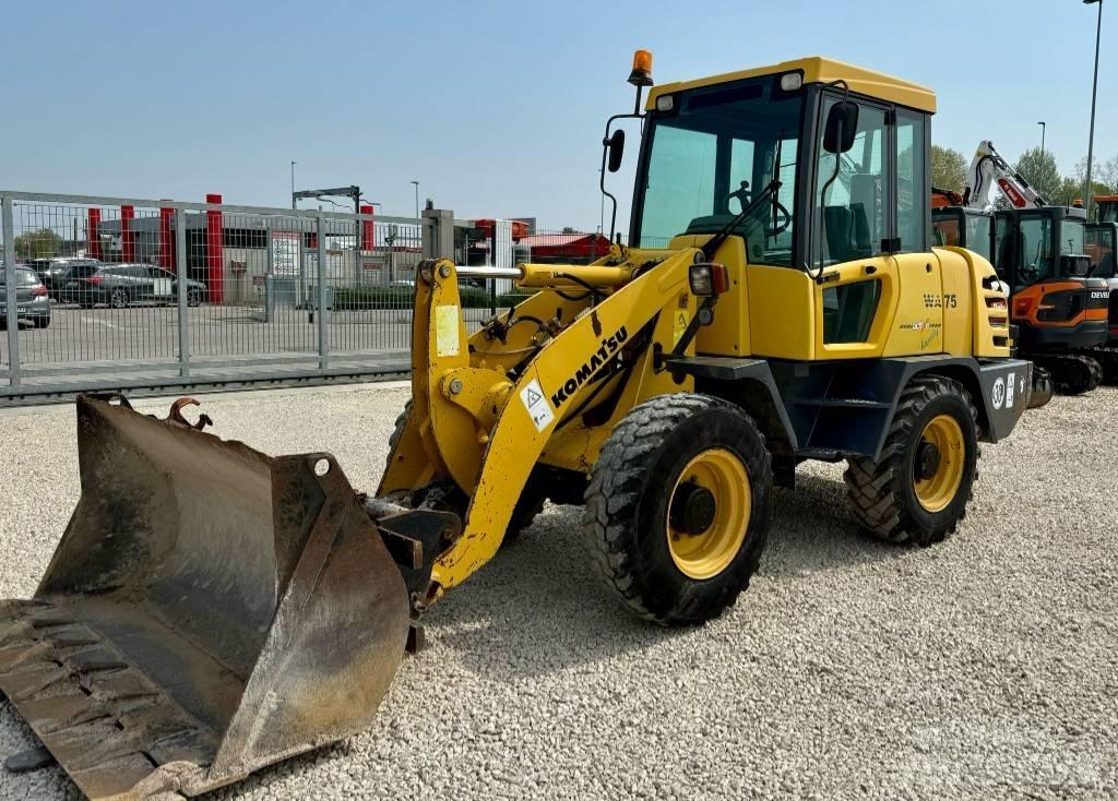 Komatsu WA 75 Wheel Loaders