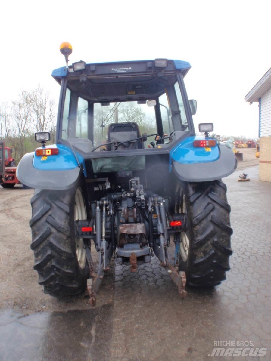 New Holland 7840 Tractors