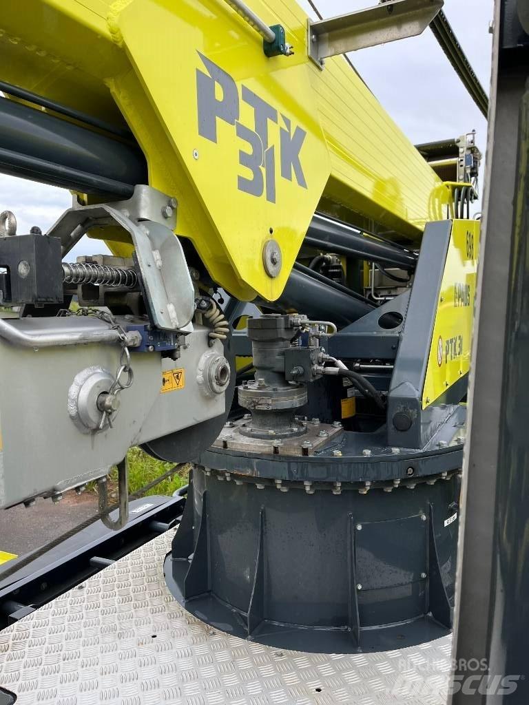 Paus PTK 31 Self Erecting Cranes