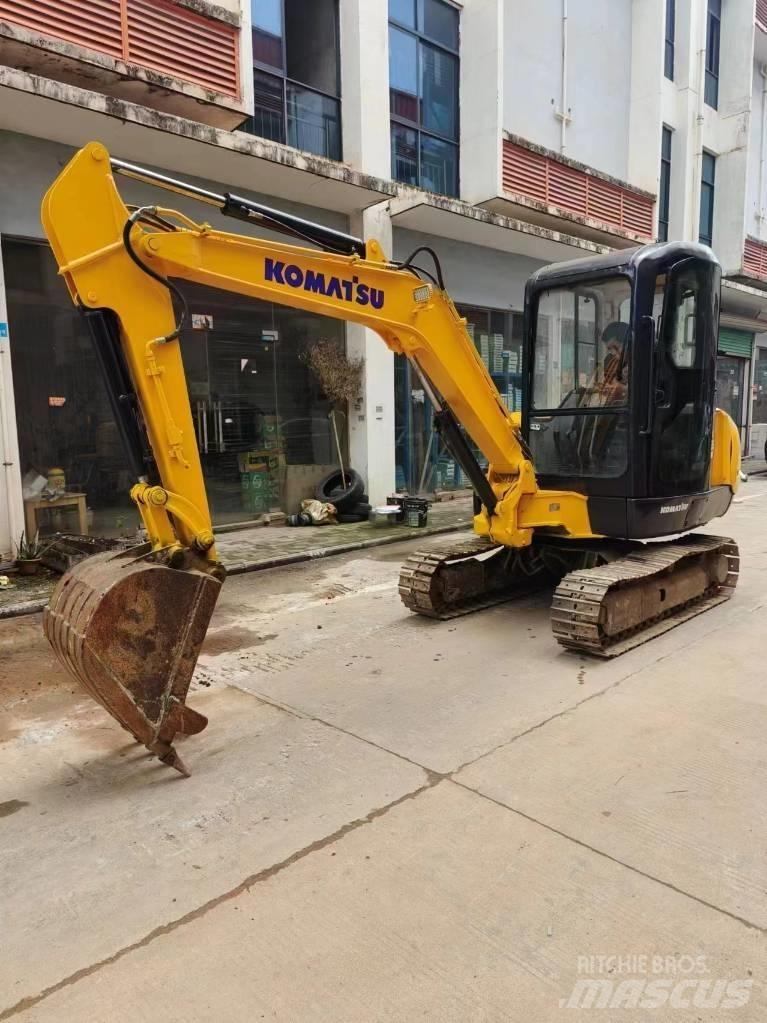 Komatsu PC 35 R-8 Mini Excavators <7t (Mini Diggers)