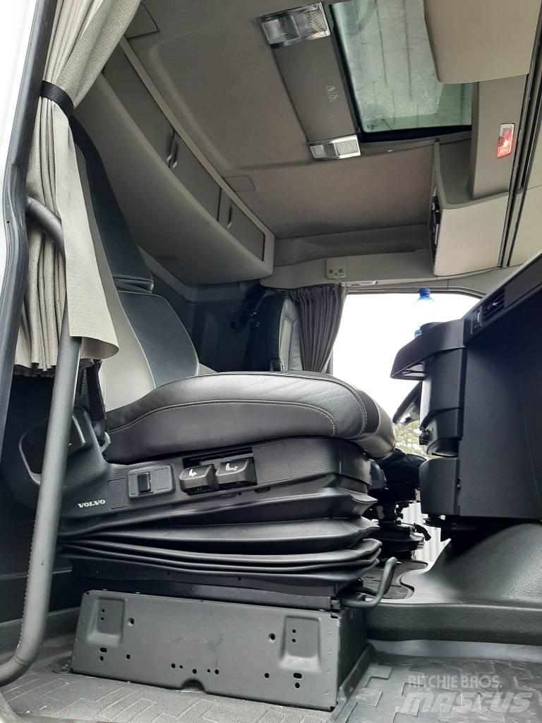 Volvo FH 13 Reefer Trucks