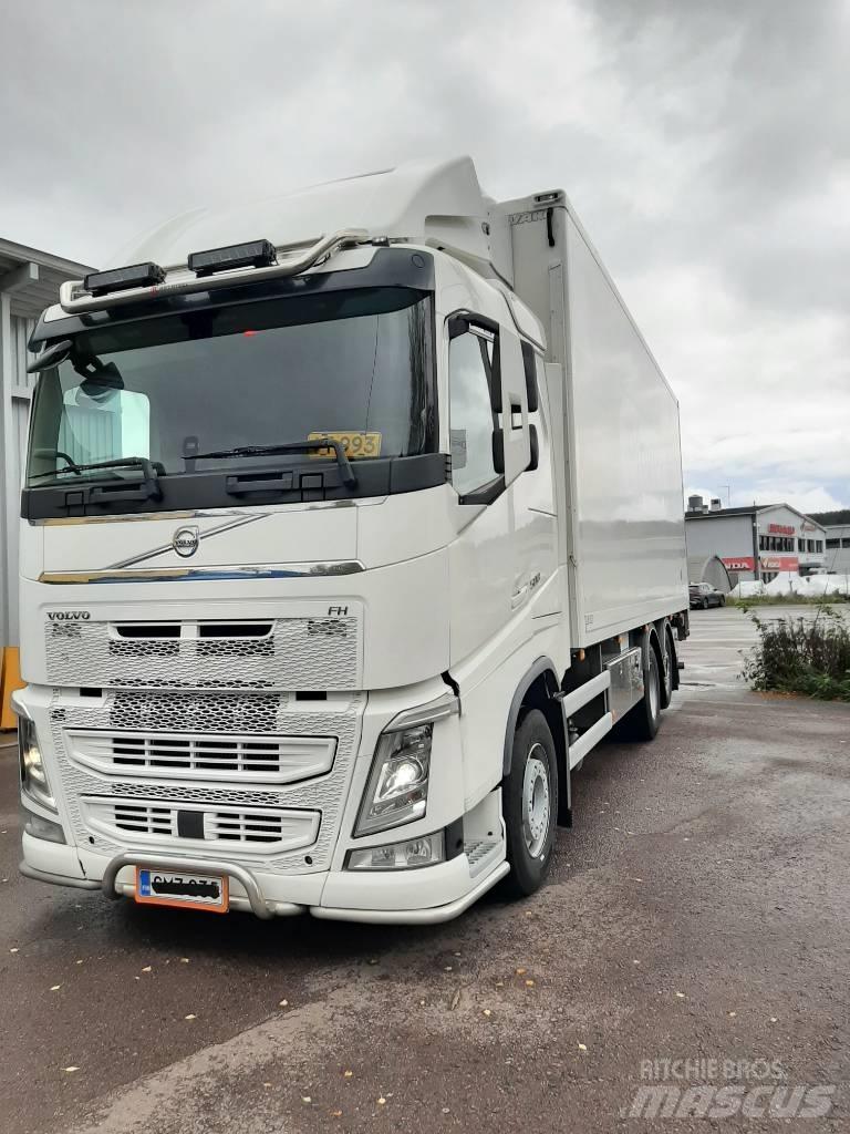 Volvo FH 13 Reefer Trucks