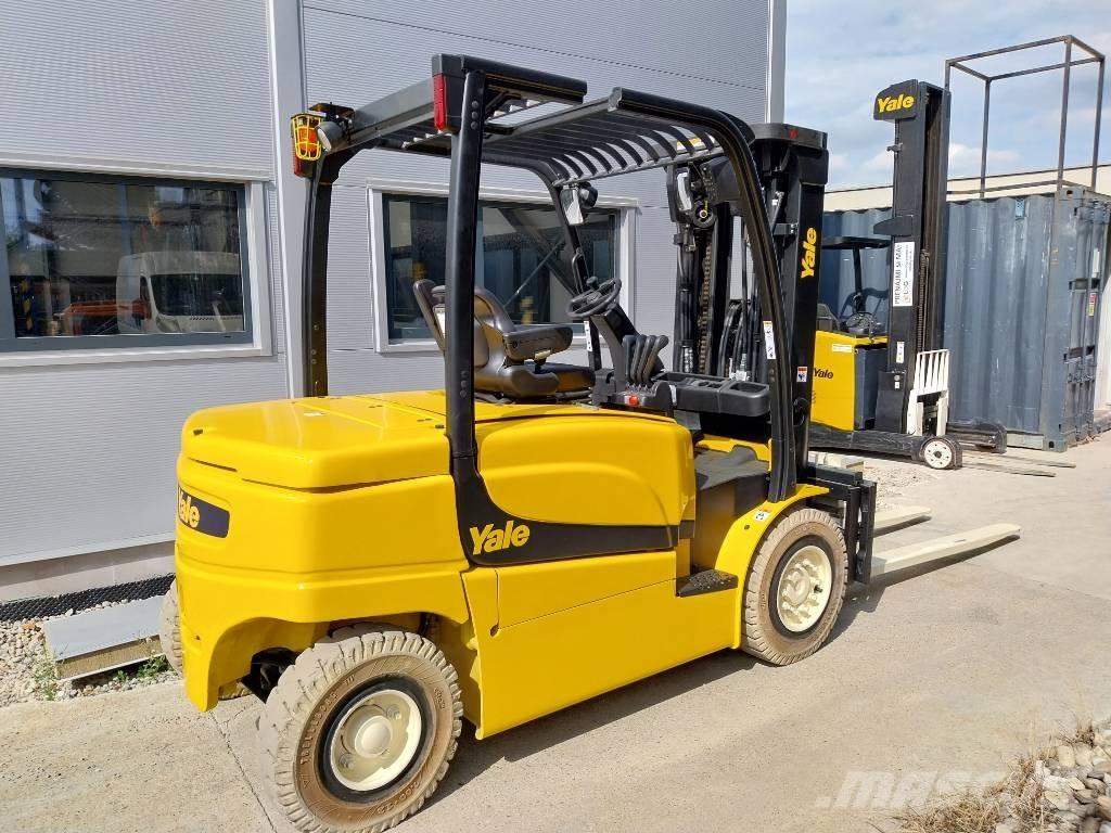 Yale ERP40VM Electric Forklifts