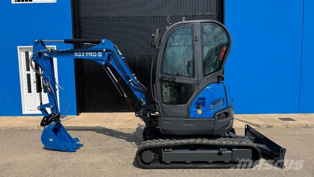 Rippa R32 PRO Mini Excavators <7t (Mini Diggers)