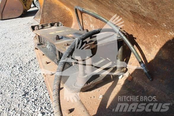 CASE 590SM Backhoe Loaders