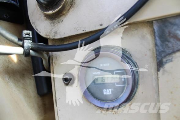 CAT 12H Motor Graders