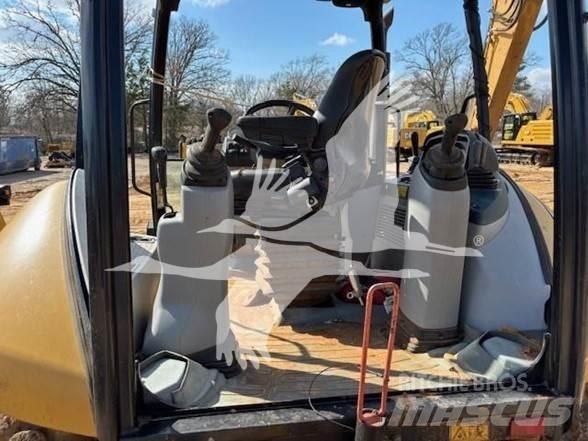 CAT 420F IT Backhoe Loaders