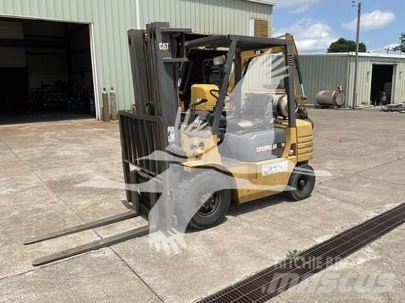 CAT GP25 Diesel Forklifts
