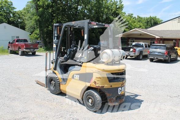 CAT GP25N Diesel Forklifts