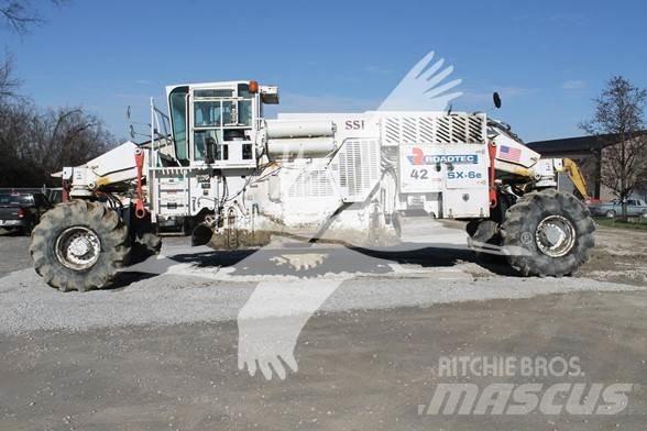 Roadtec SX6E Asphalt Recycling Equipment