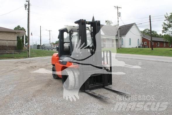 Toyota 7FGU35 Diesel Forklifts