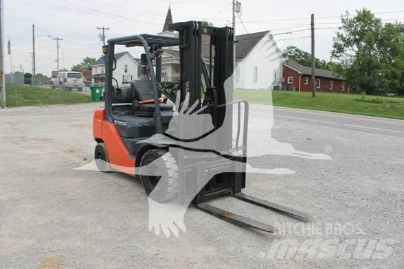 Toyota 8FGU25 Diesel Forklifts