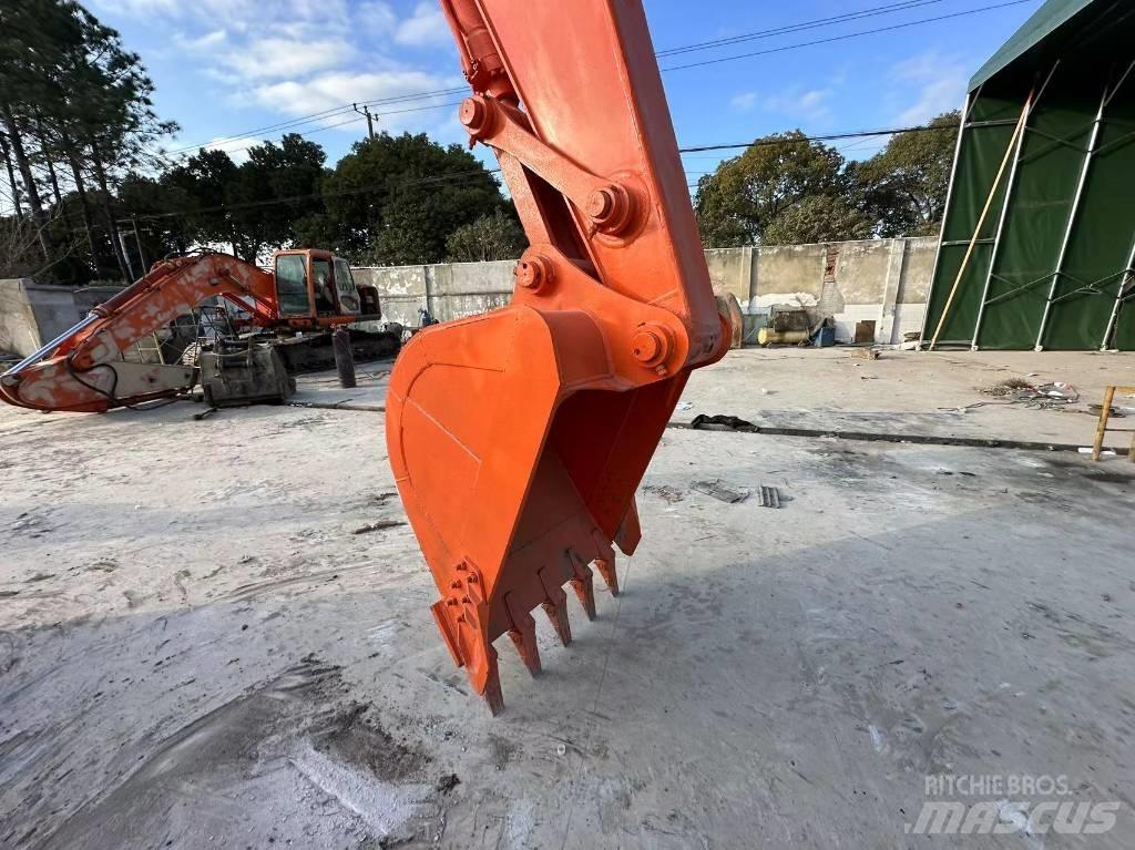 Hitachi ZX 200 Mini Excavators <7t (Mini Diggers)