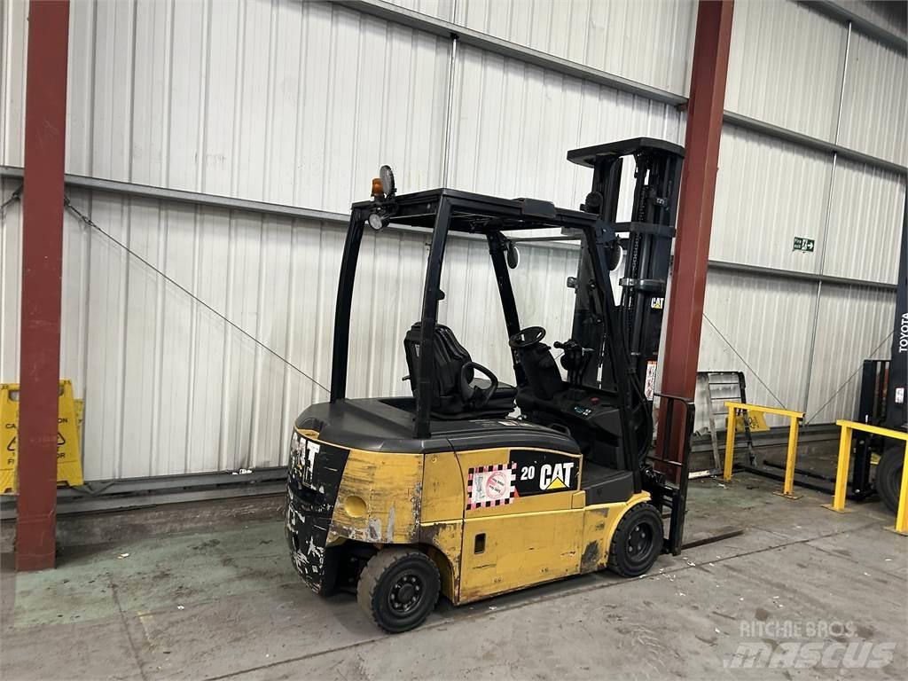 CAT EP20PN Electric Forklifts