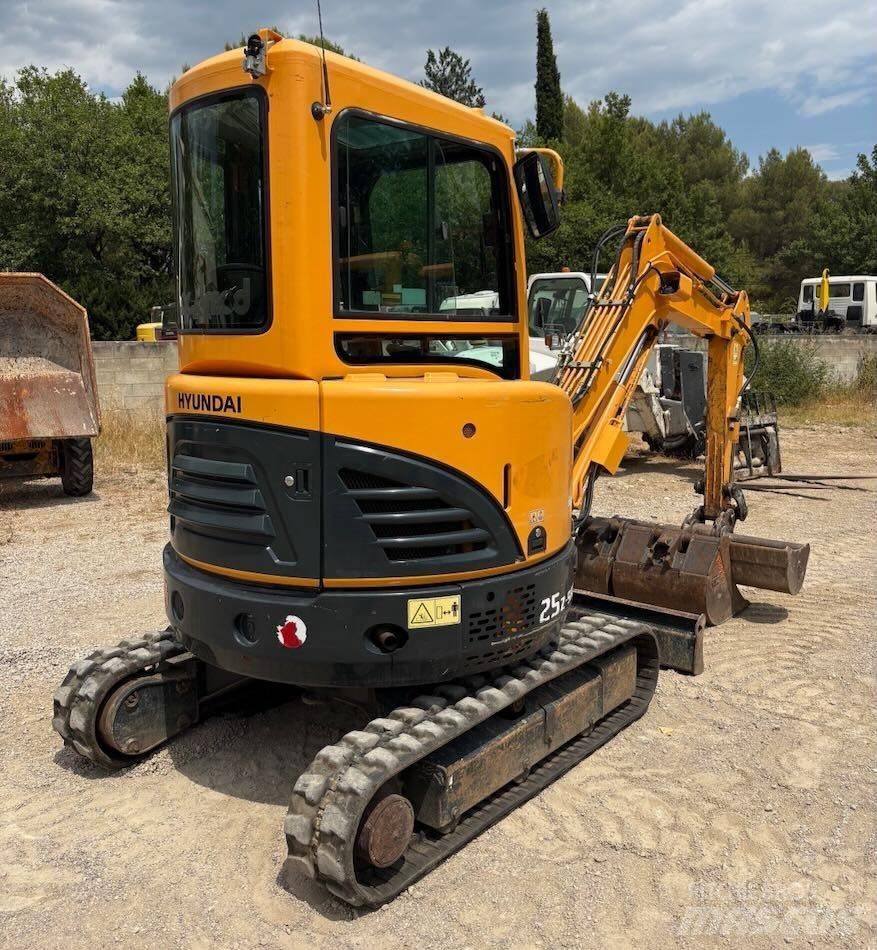 Hyundai R25Z-9 AK Mini Excavators <7t (Mini Diggers)