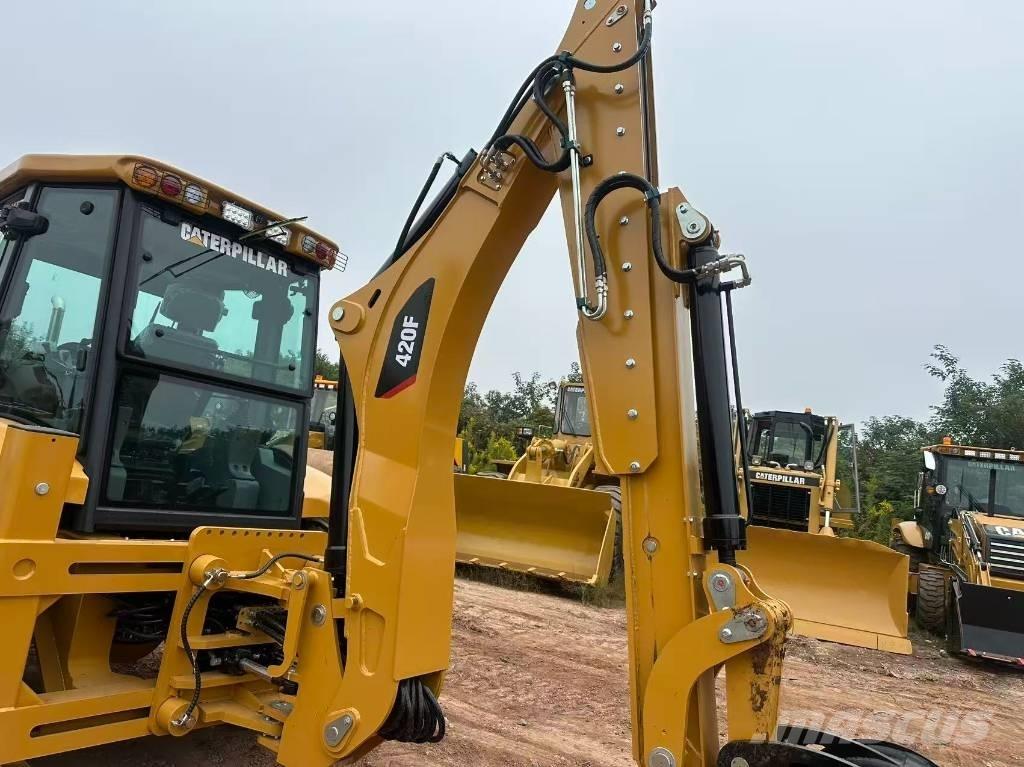 CAT 420 F2 Backhoe Loaders