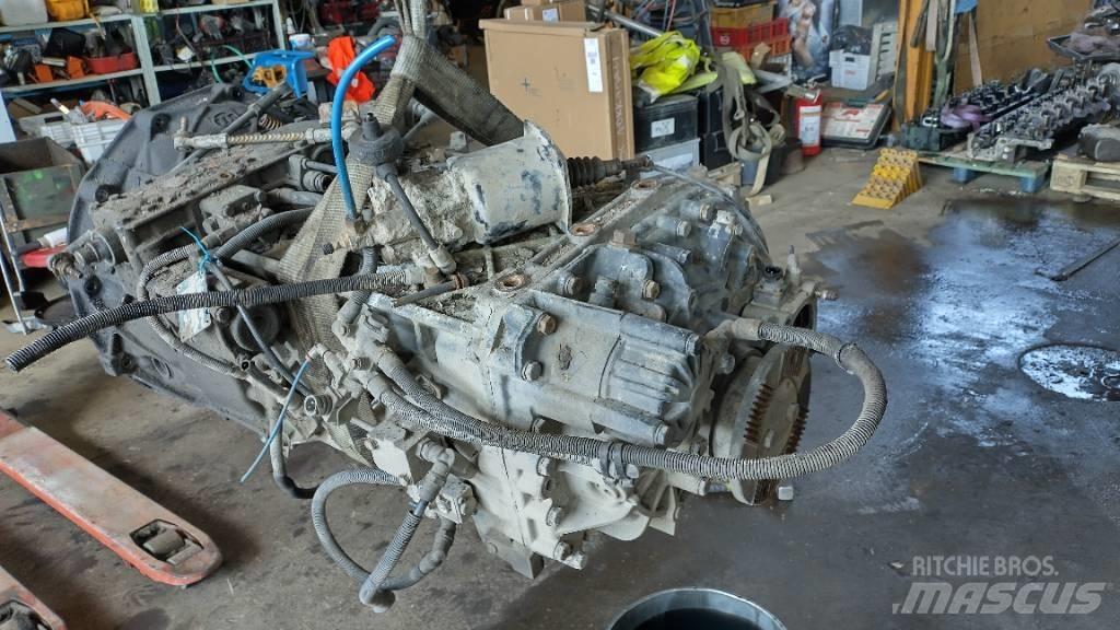ZF 16s221 vaihteisto Transmission