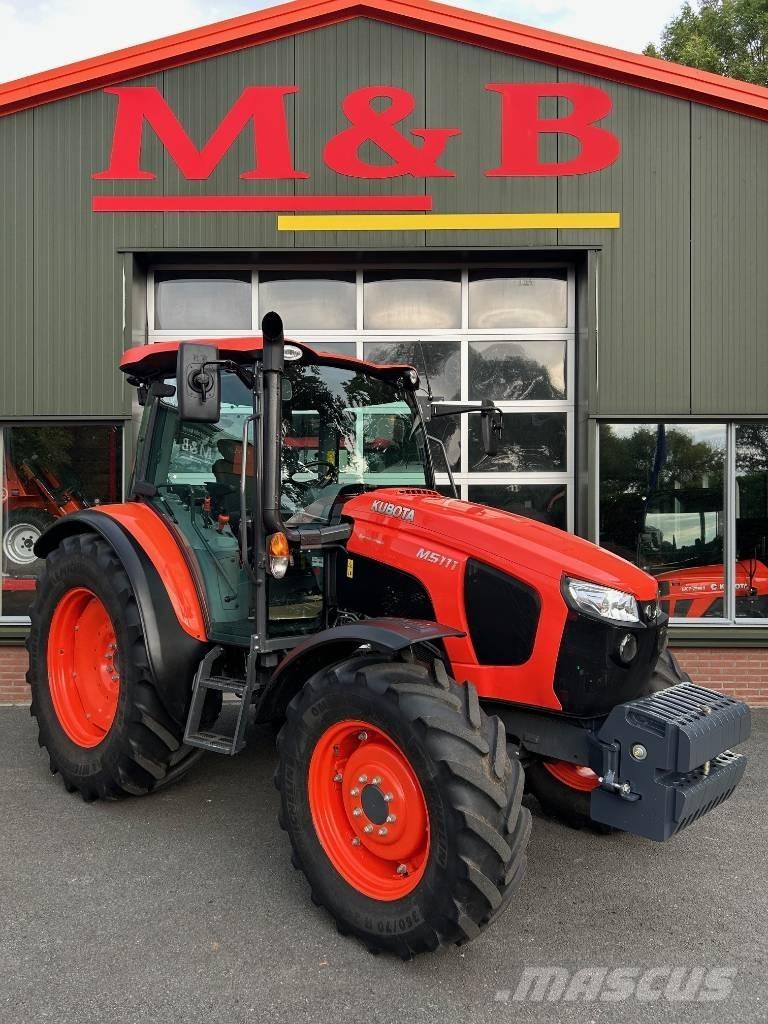Kubota M 5-111 Tractors