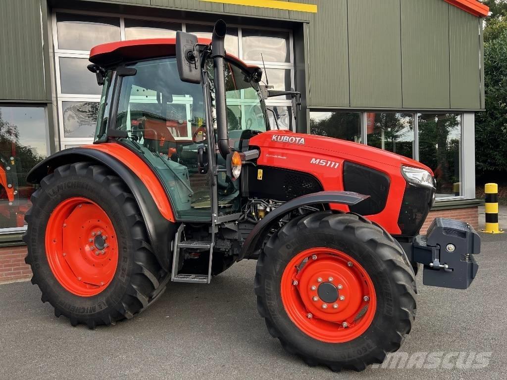 Kubota M 5-111 Tractors