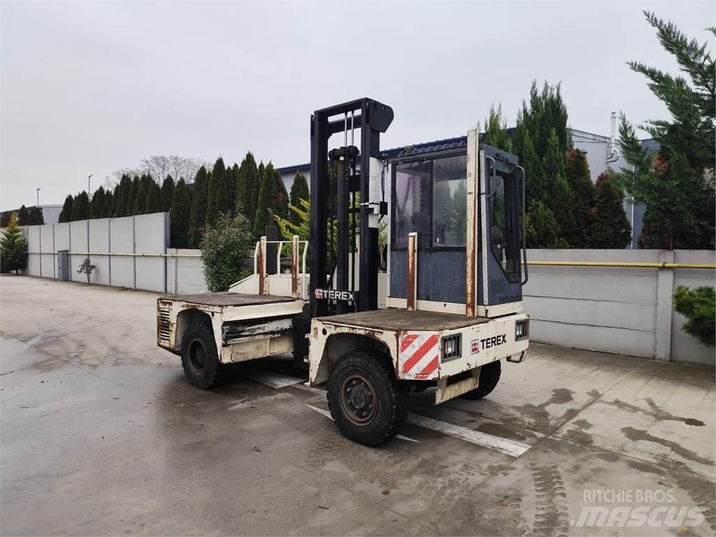 Terex Fuchs SF50U Side Loaders