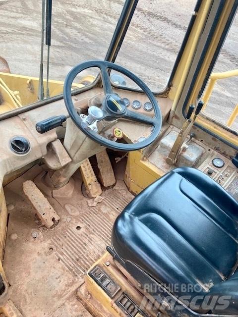 CAT 950 B Wheel Loaders