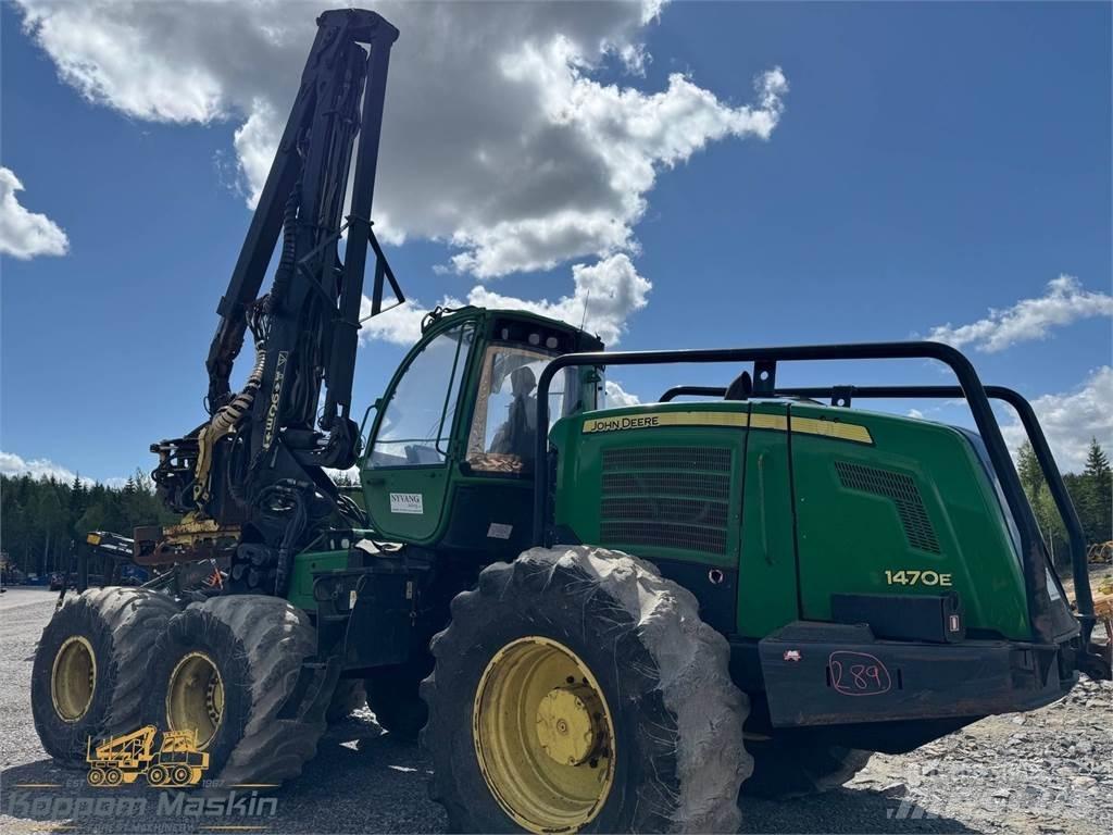 John Deere 1470E Harvesters