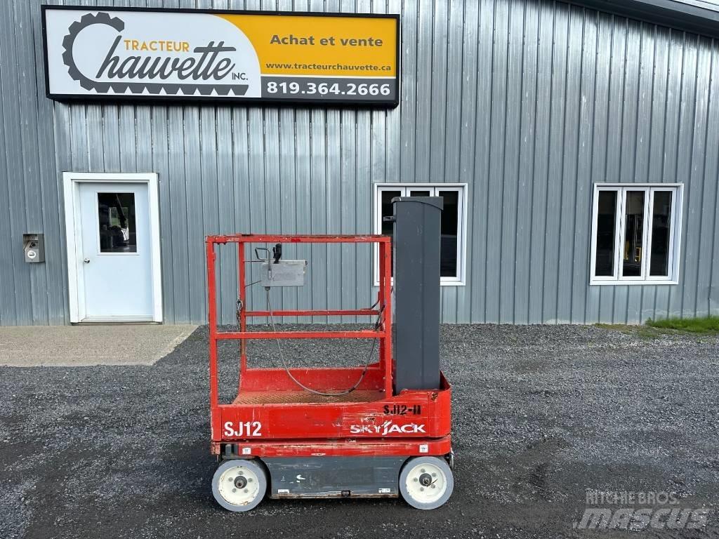 SkyJack SJ 12 Scissor Lifts
