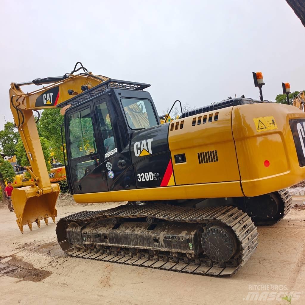 CAT 320 D2L Crawler Excavators