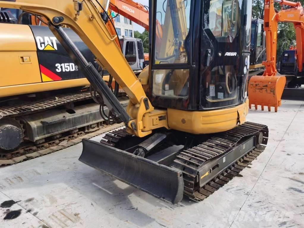 CAT 303 CR Mini Excavators <7t (Mini Diggers)