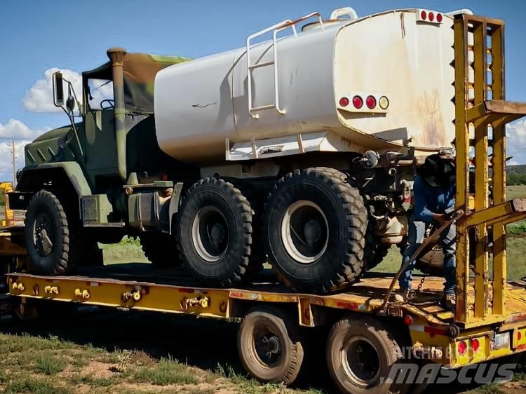 BMY M931A2 Water Tankers