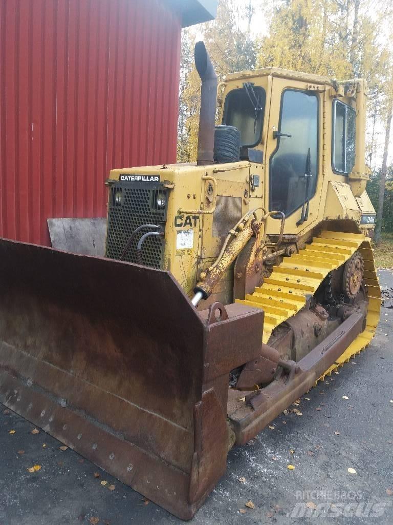 CAT D 4 H Crawler dozers