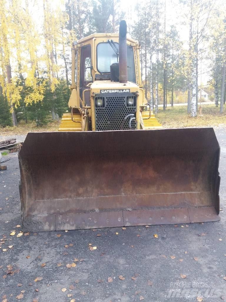 CAT D 4 H Crawler dozers