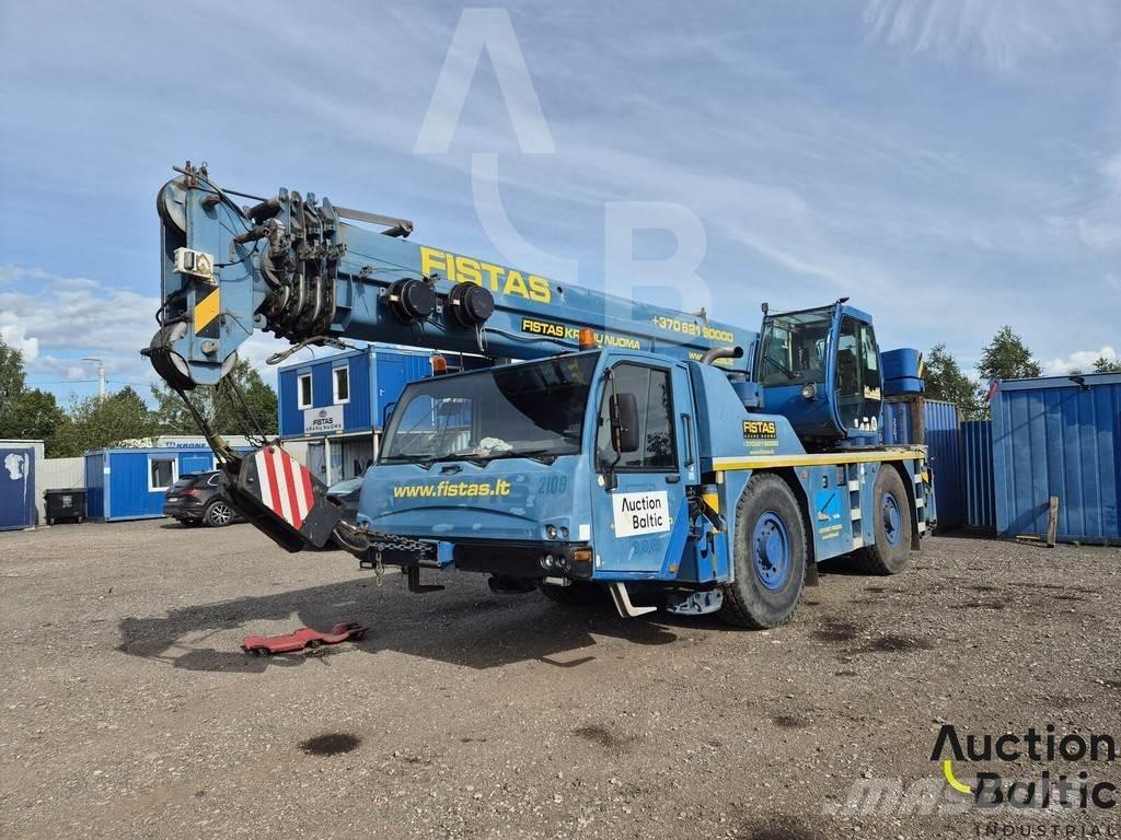 Terex AC 35 L Boom / Crane / Bucket Trucks