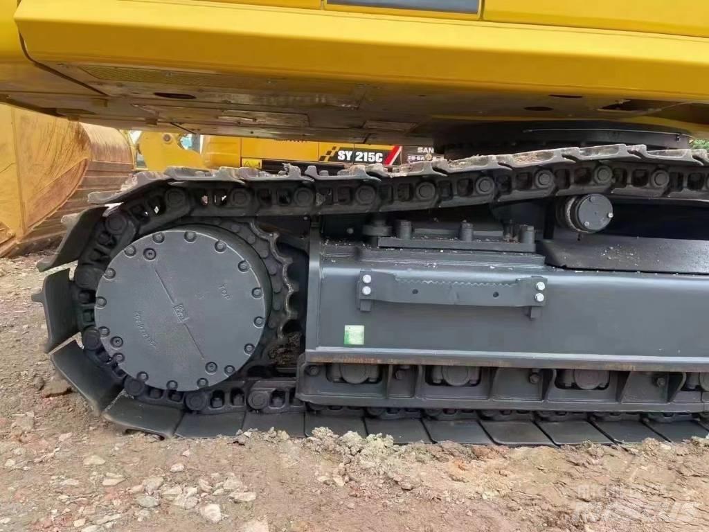 Komatsu PC450-8 Crawler Excavators