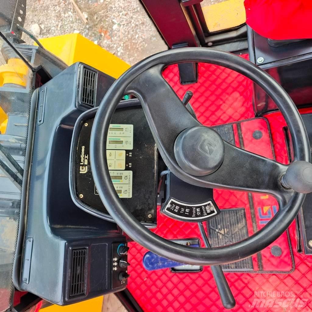 LiuGong 835H Wheel Loaders