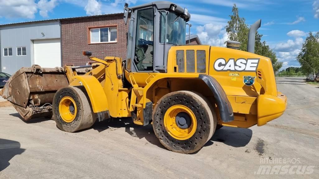 CASE 721 F Wheel Loaders
