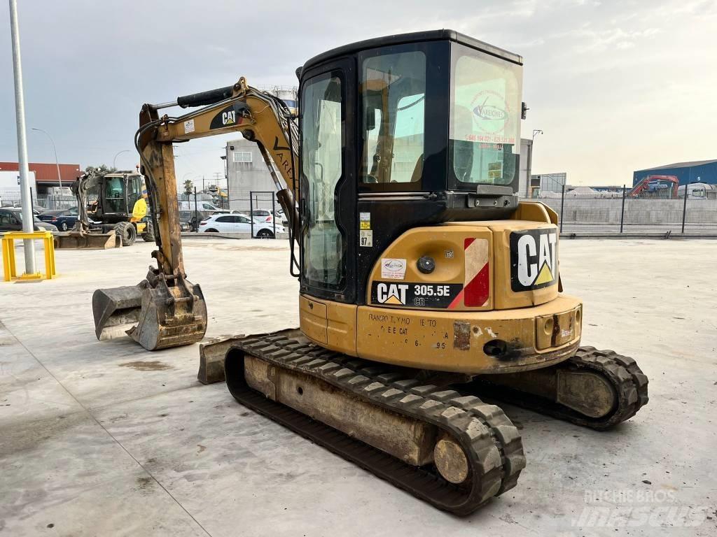 CAT 305.5 Mini Excavators <7t (Mini Diggers)