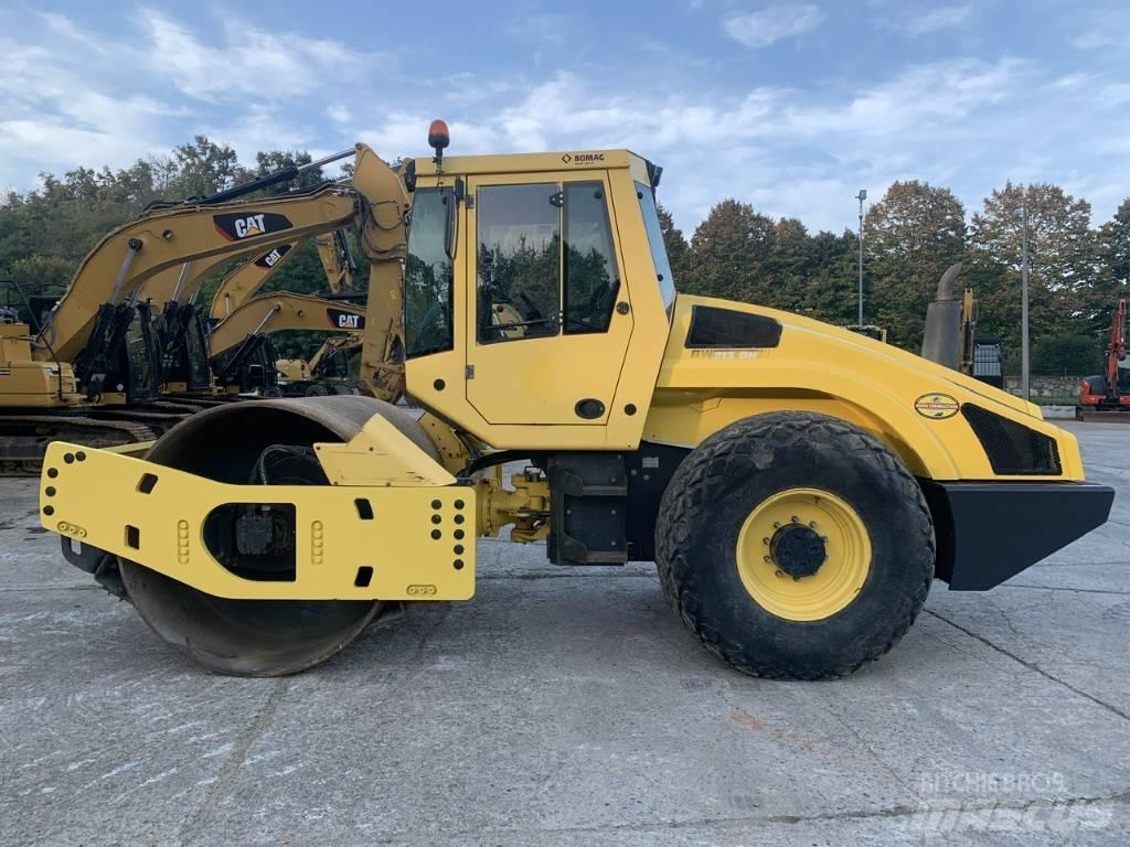 Bomag BW 213 D H-4 Single drum rollers