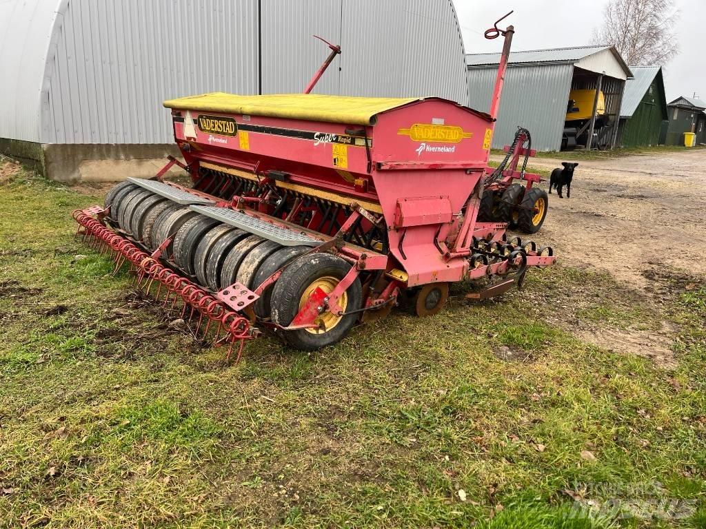 Väderstad Rapid400C Drills