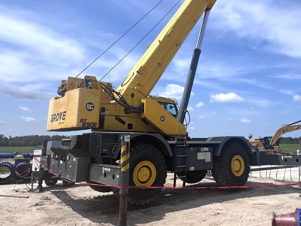 Grove RT 890 E Rough Terrain Cranes