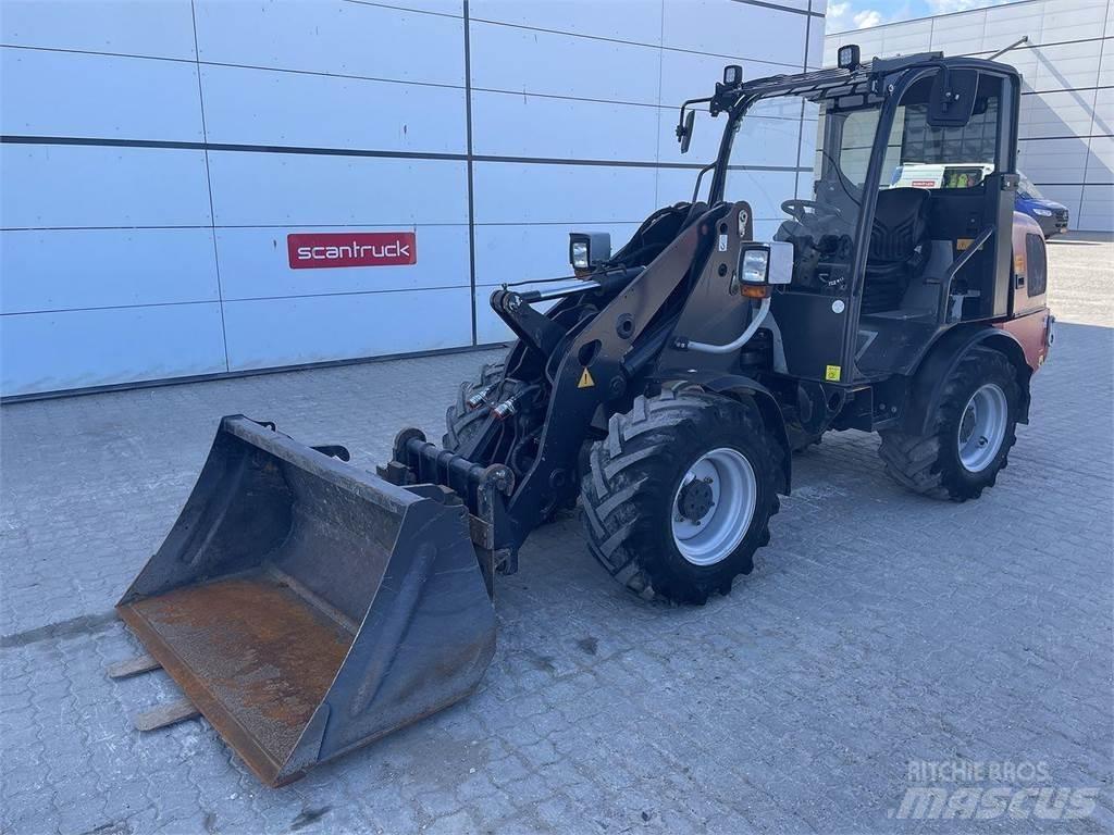 Weidemann 2070 Multi purpose loaders