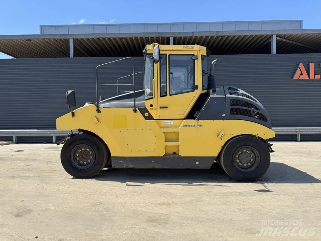 Bomag BW 25 RH Pneumatic tired rollers
