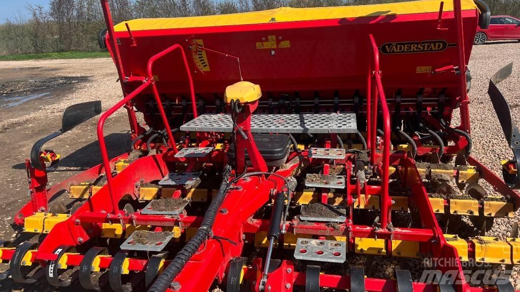 Väderstad Rapid400C Drills