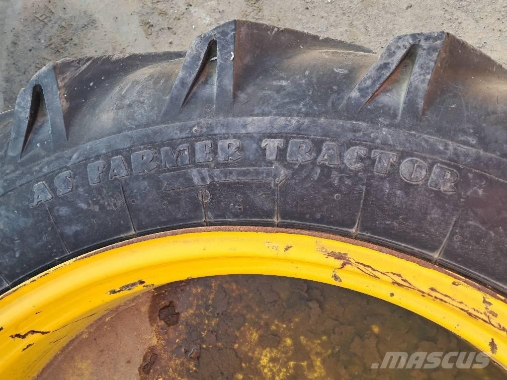 Record 12.4-36 Tires, wheels and rims