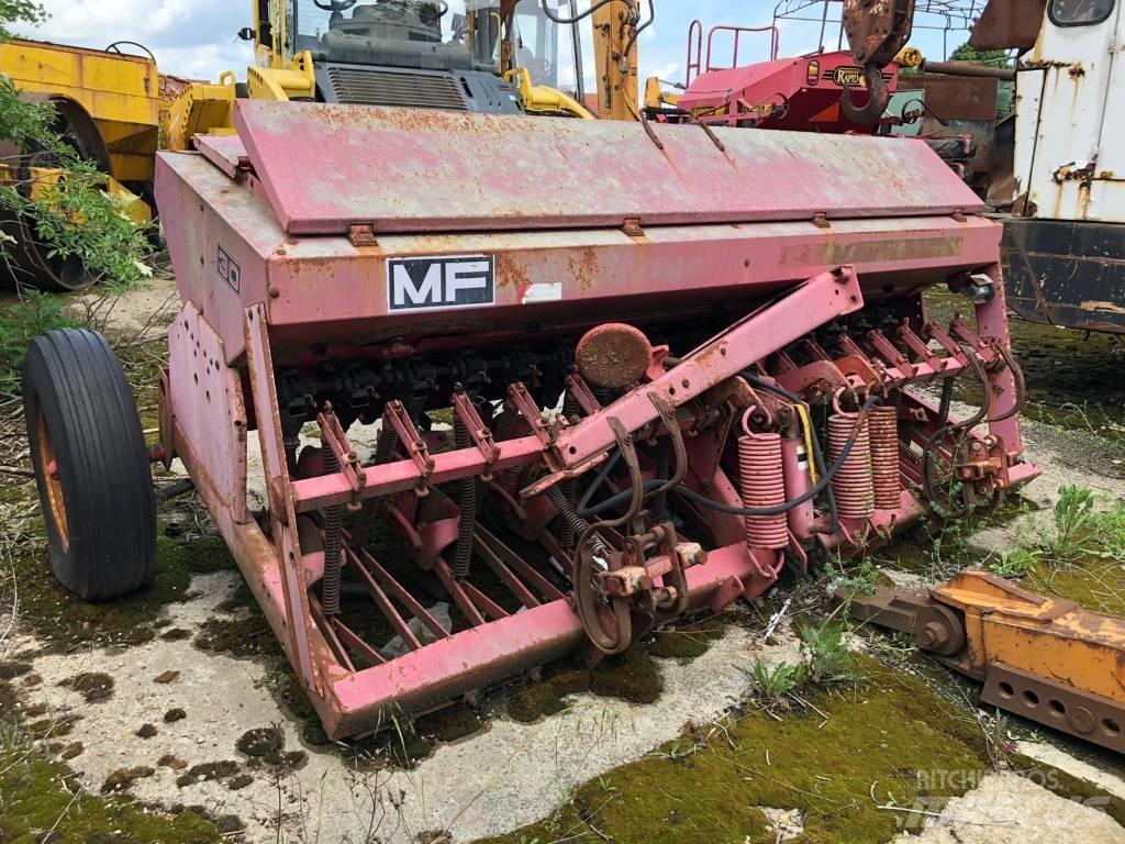 Massey Ferguson 30 Drills