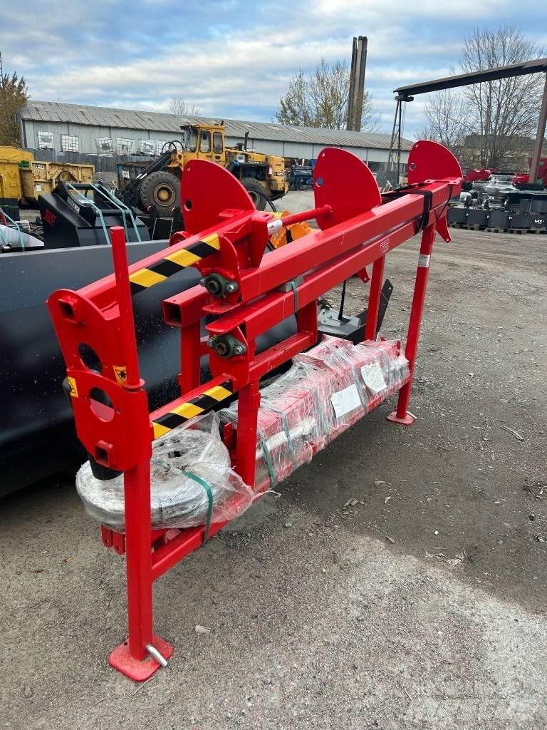 Hakki Feed 422 Slasher Saws