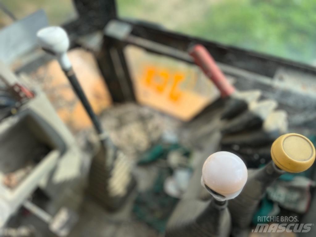 JCB 3cx Backhoe Loaders