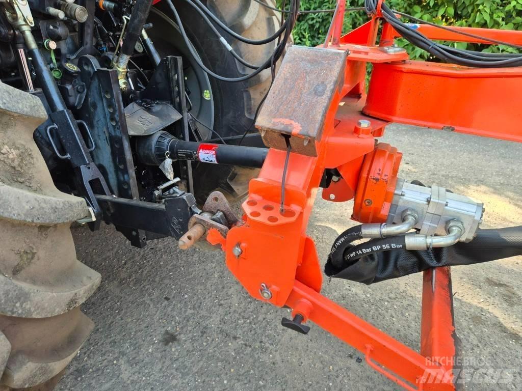 Kuhn GA 8020 Swathers \ Windrowers